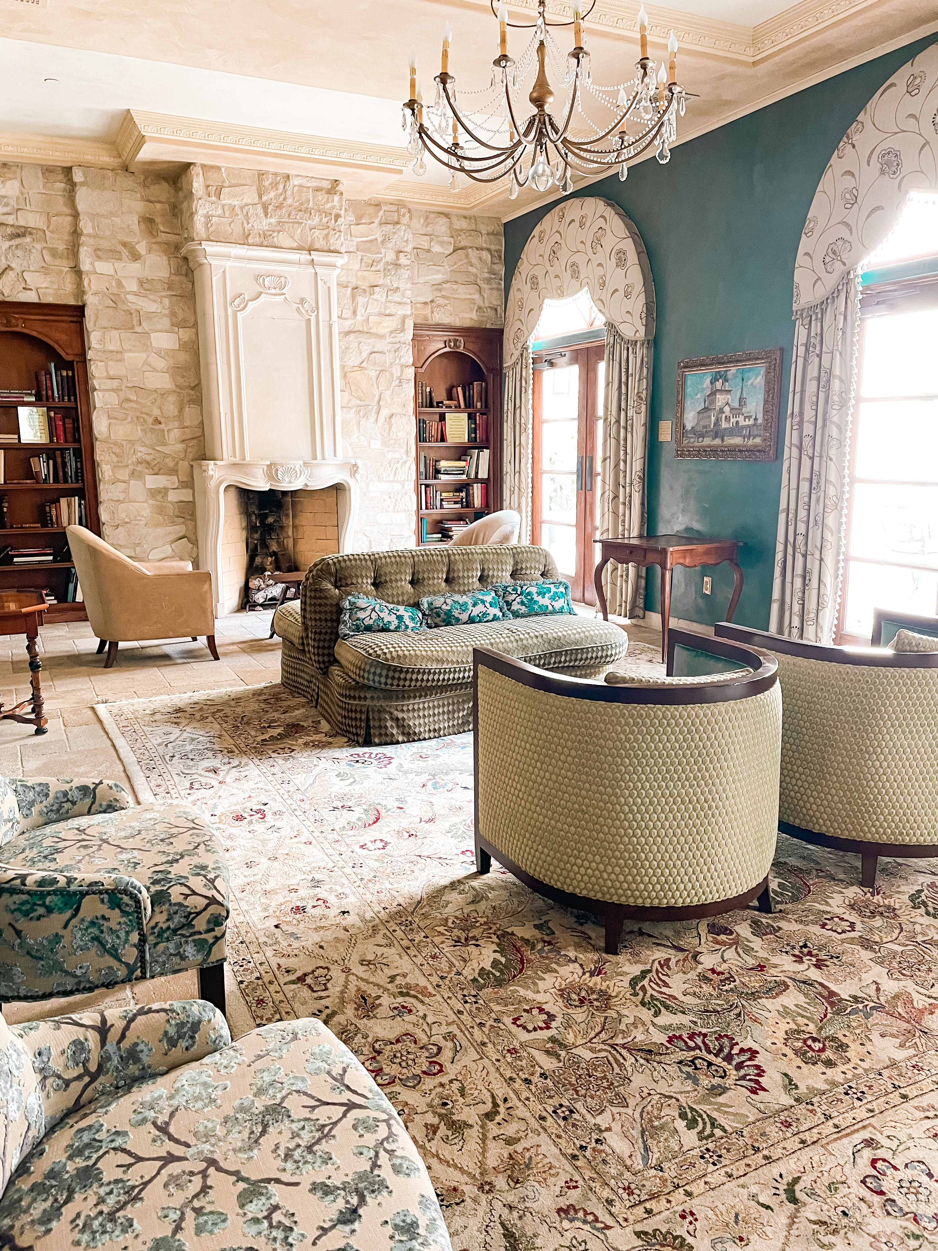 Luxury Hotel Suite - Premium accommodation content creation